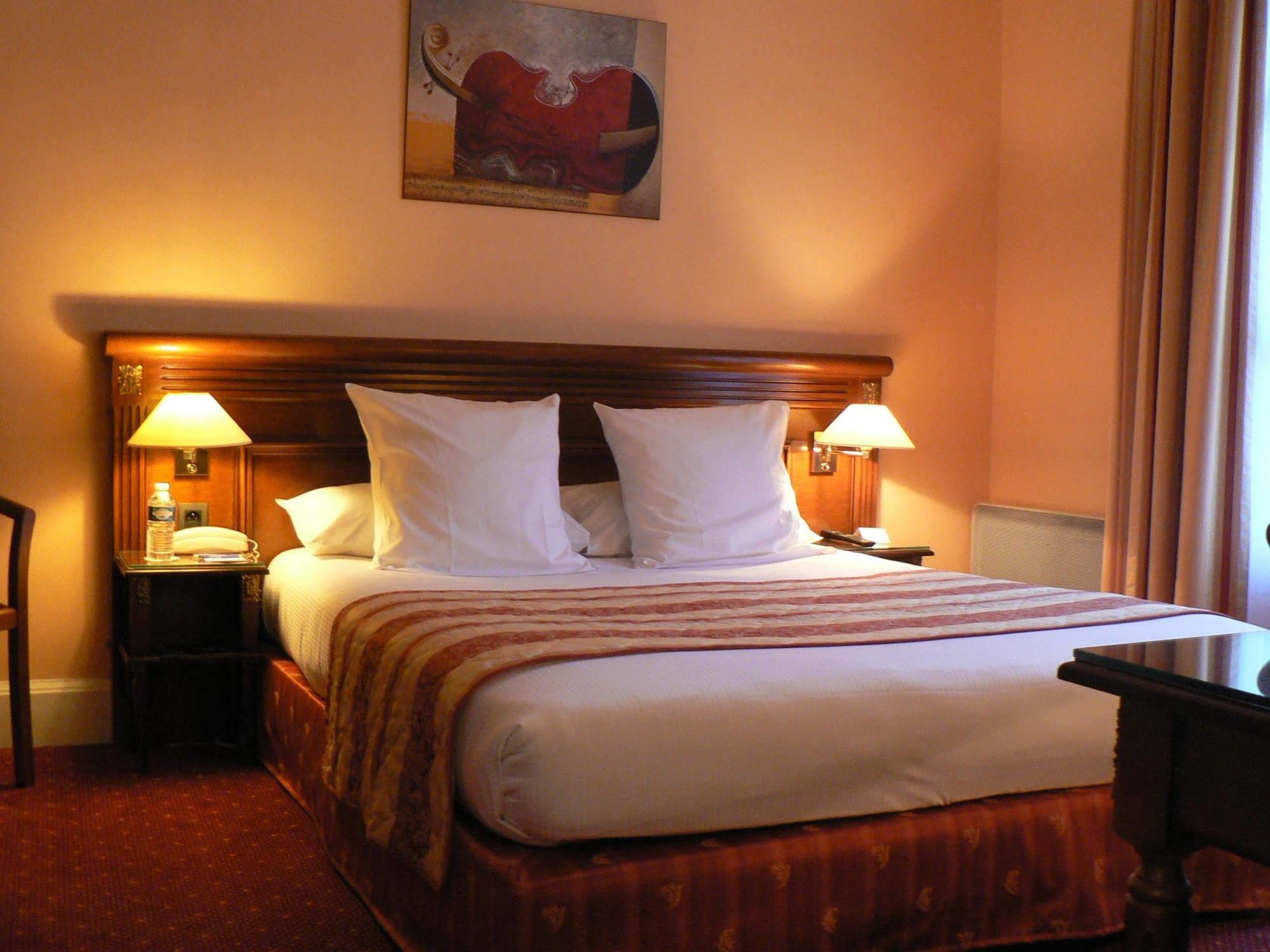 Best Western Hotel D'Arc Orléans Habitación foto